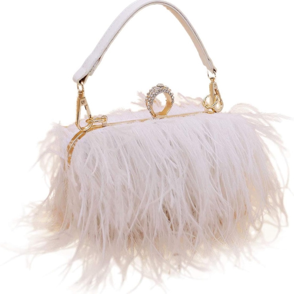 Elegant White Feather Clutch